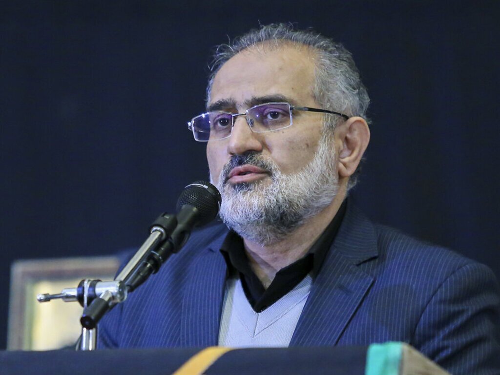 سید محمد حسینی معاون رئیس‌جمهور: نخواستن جمهوری اسلامی قابل رفراندوم نیست