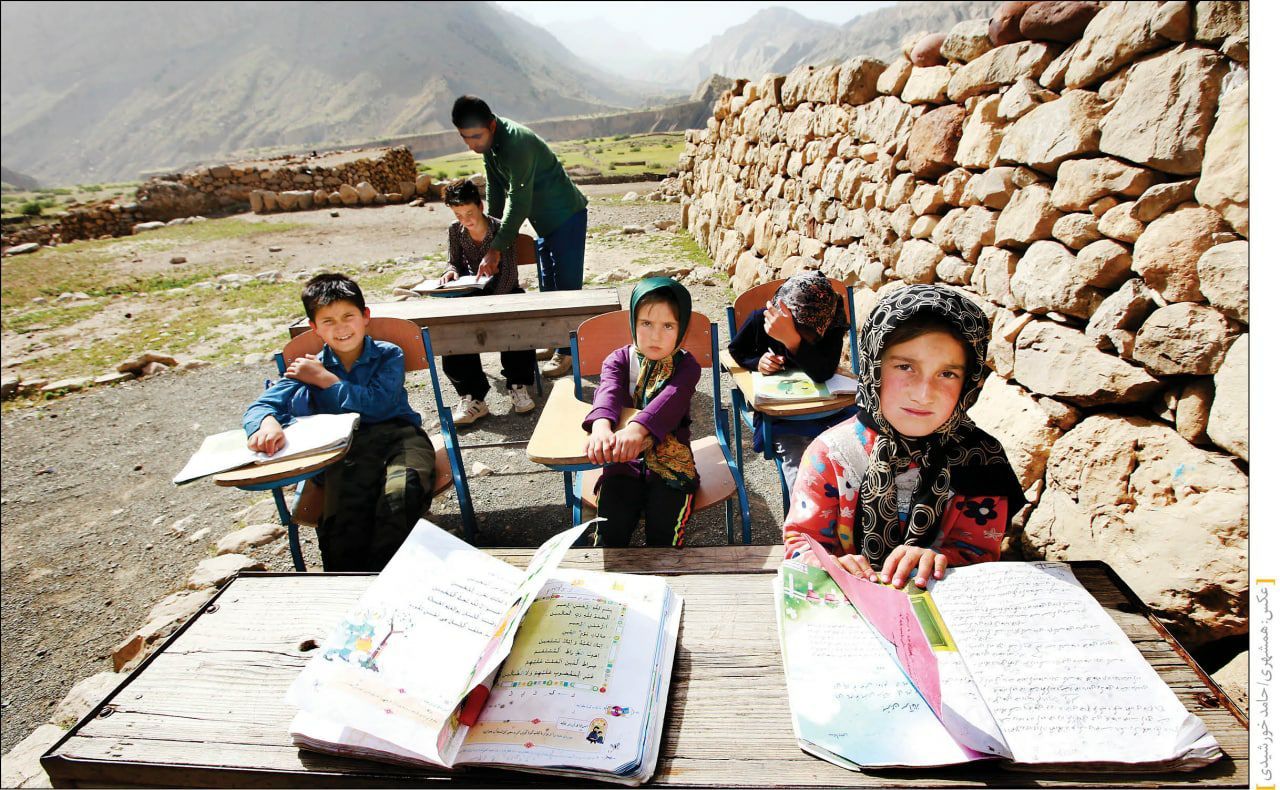 دولت فقیر ؛ ملت فقیر/ هزار مدرسه سنگی؛ یک میلیون دانش آموز ثبت نام نشده