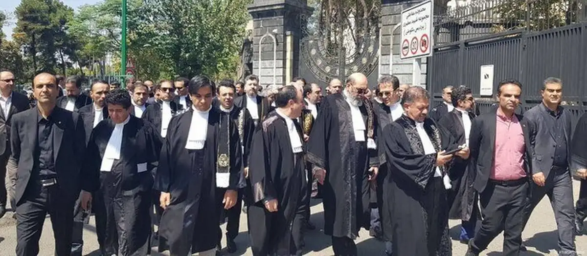 جمهوری اسلامی؛ “یکی از خطرناک‌ترین کشورها برای وکلا”