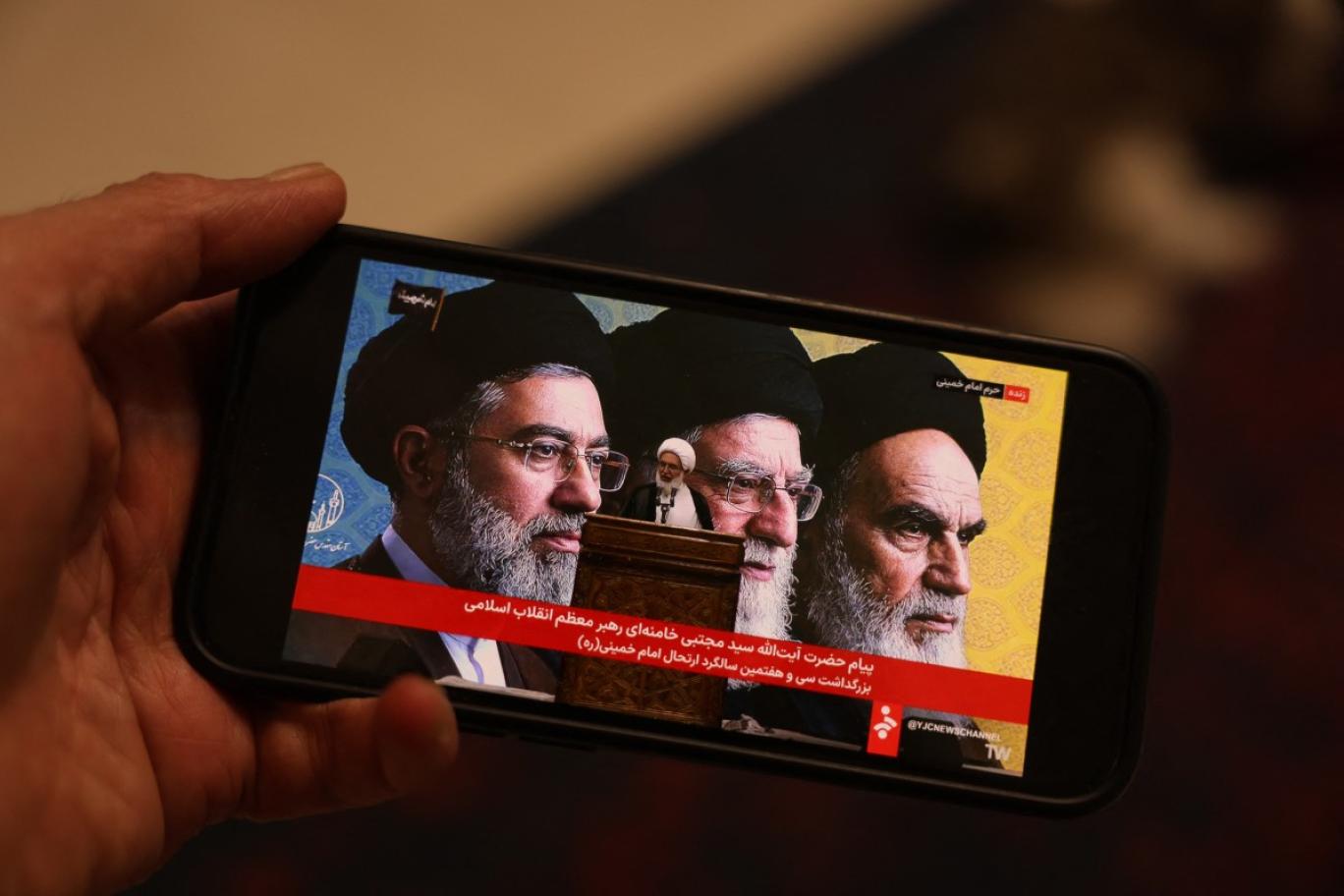 سناریو رهبر نمادین، رئیس‌جمهوری مقتدر، نخست‌وزیر تدارکچی
